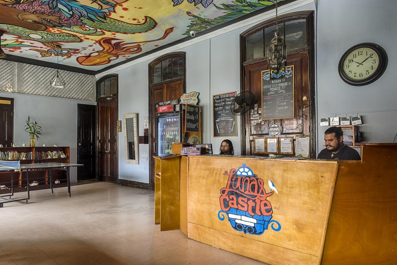 Luna'S Castle Hostel Ciudad de Panamá Exterior foto